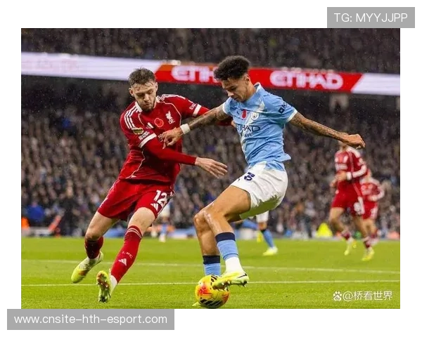 体坛联播｜曼城3比0横扫利物浦，37岁80天莱万帽子戏法，曼城vs莱切斯特比分